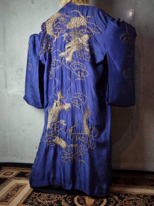  Ρơ ζ ɽ 륯   1920ǯ Navy/Gold Dragon Embroidery Silk Gown c.1920s