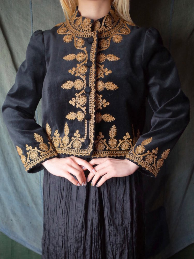 刺繍 ベルベット ショートジャケット Embroidery Velvet Short Jacket