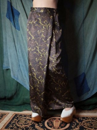 古着 通販　アラベスク×パイソン柄 シルク巻きスカート Arabesque / Python Pattern Wrap Skirt