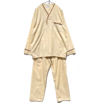 古着 通販　【The Emprium - California】ヴィンテージ ノーカラー パジャマ セットアップ 【1970's-】Vintage Set up Pajamas
