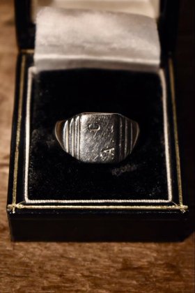  Ρbritish 1970s vintage signet ring ơͥåȥ