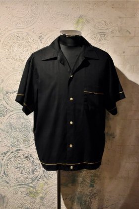  Ρus 1960s Hilton black  yellow bowling shirt