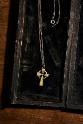  ΡBritish 1970s~ cross necklace