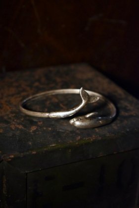  ΡBelphegol Zoo vintage dolphin motif silver bangle ơ 륫 Х󥰥 