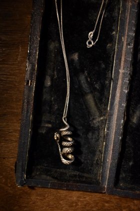 古着 通販　Belphegol Zoo vintage snake motif necklace ヴィンテージ スネークモチーフ ネックレス 