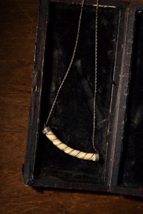 古着 通販　Belphegol Zoo vintage silver × bone necklace ヴィンテージ シルバー ボーン ネックレス 