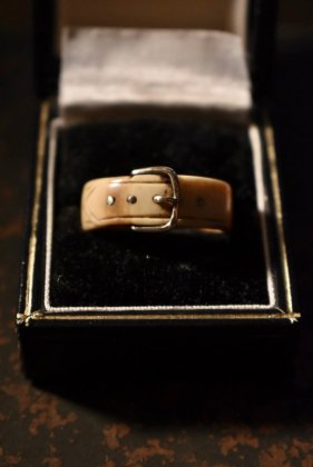  ΡVintage Jewelry Expo 19th Napoleonic Prisoner of War bone buckle ring 19 ܡ Хå  