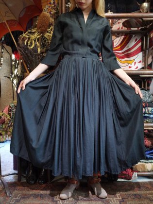 古着 通販　c.1950~60s “JOSEPH MAGNIN” Beautiful Silhouette Black Dress