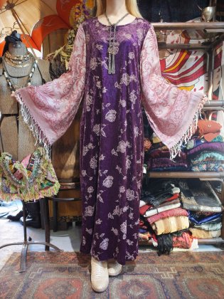  ΡREMAKEStole Sleeve Dress / Deep Purple Rose Velvet