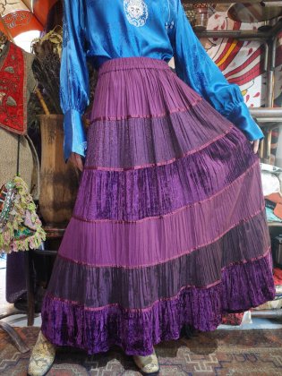 古着 通販　Purple Velvet & Jacquard Tiered Skirt