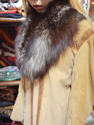  ΡSAGA FOX Fur Shawl