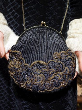  ΡVintage Classical Bijou Embroidery Bag