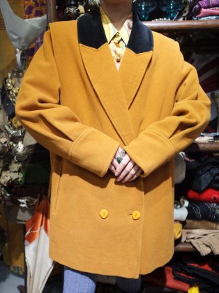 古着 通販　Velvet Collar Mustard Cashmere Coat