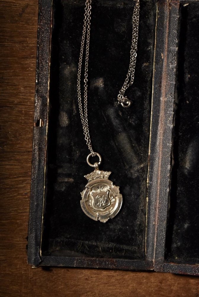 古着 通販 British 1924s silver fob necklace