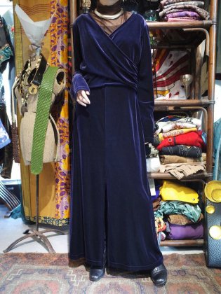  ΡDeep Navy Velvet Front Slit Dress