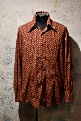  Ρus 1970s paisley shirt