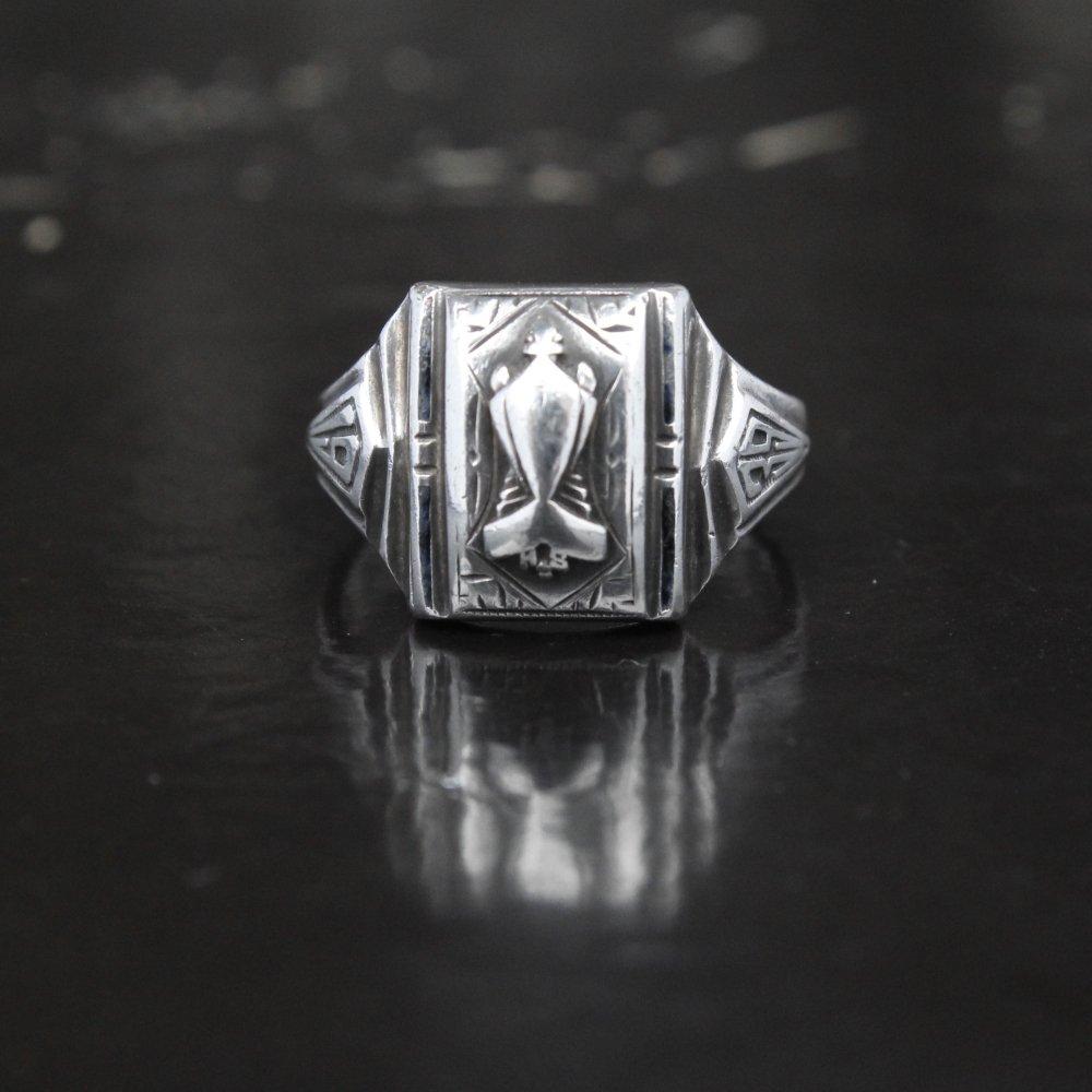 ヴィンテージ カレッジリング シルバー【STERLING】【1939's-】Class Ring | 古着 通販 ヴィンテージ古着屋 |  RUMHOLE beruf - Online Store 公式通販サイト