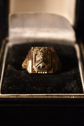  Ρus 1930s 8K college ring