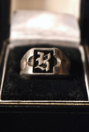  Ρus 1950s~ initial silver ring