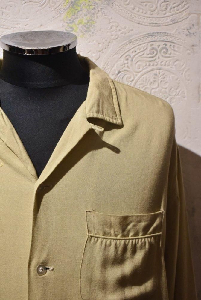us 1960s rayon open collar shirt 