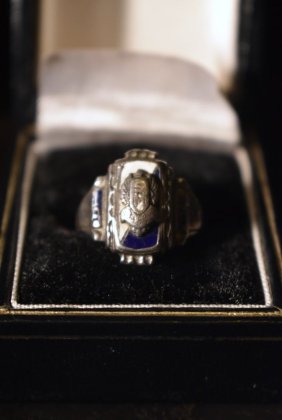  Ρus 1956s silver college ring
