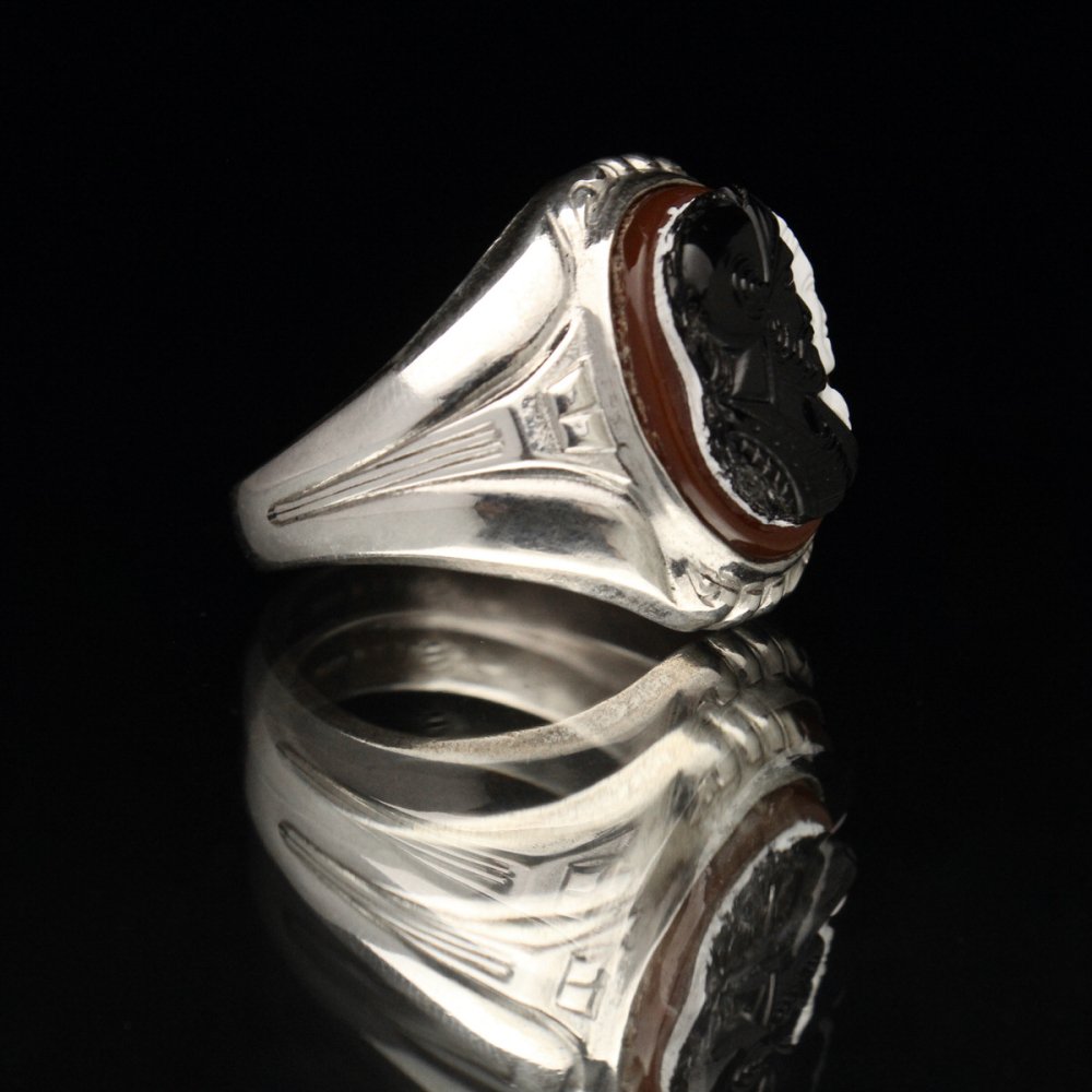 ヴィンテージ メンズ カメオ リング【STERLING SILVER × Carnelian】【1940's~ Uncas Mfg. Co.】W  Face