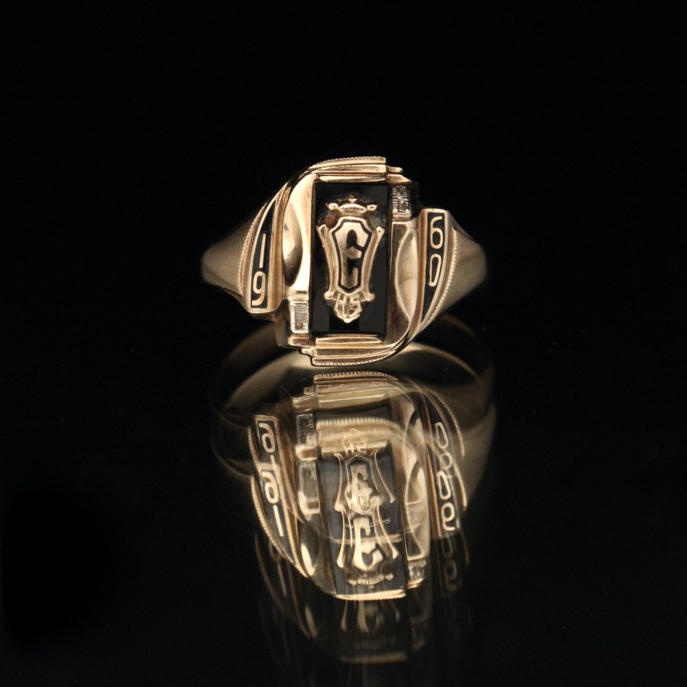 ヴィンテージ カレッジリング【JOSTEN 10kt Gold × Onyx Emblem Top】【1960's-】Class Ring