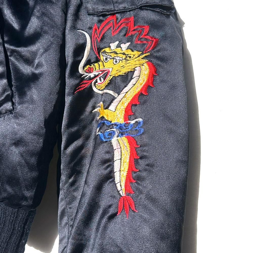 り*る様 【雰囲気】70S ナイロンシェル　スーベニアジャケット【コリジャン】 希少 70s 80s ビンテージ 別珍 スカジャン スーベニア