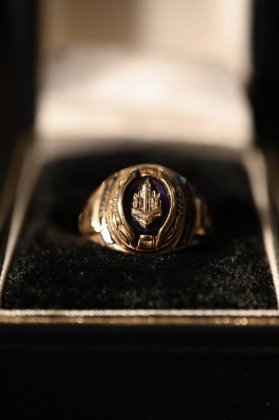  Ρus 1971s 10K gold college ring