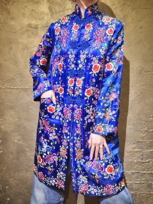  Ρc.1960s China Total Embroidery Silk Long Jacket