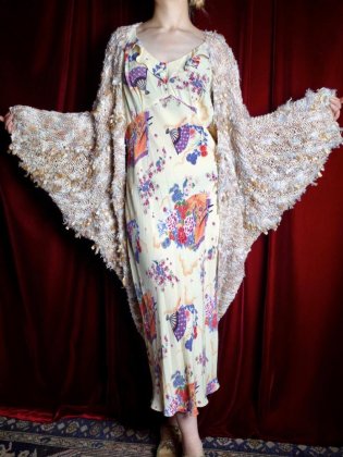  ΡVarious Material Shaggy Gradation Knit Cocoon Gown