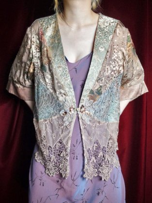  ΡVarious Lace & Sheer China Gown