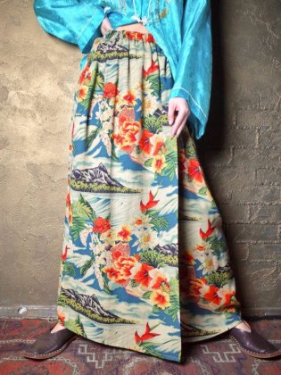  ΡHawaiian Pattern Wrap Style Rayon Skirt