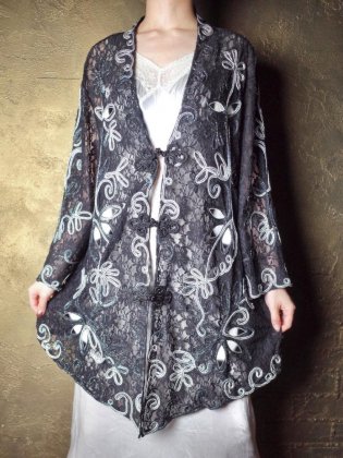  ΡCode Embroidery China Buttons Lace Gown