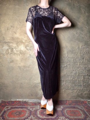  ΡArt Nouveau Mesh  Velvet Back Slit Dress