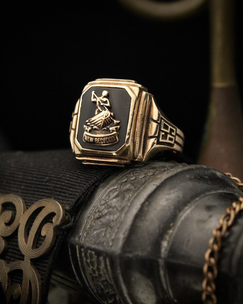 ヴィンテージ カレッジリング【BALFOUR 10kt Gold × Onyx】【1969's-】Boat Motif Class Ring