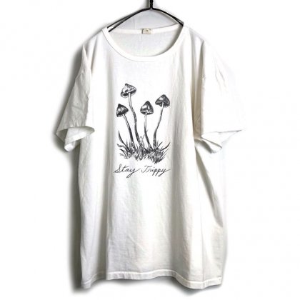  ΡStay Trippyۥơ ޥåޥå롼 Tġ2000's-Vintage Magic Mushroom Tee