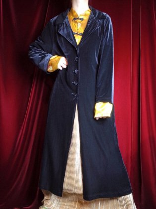  ΡBlack Velvet Long Gown Jacket