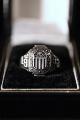  Ρus 1960s silver college ring