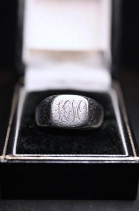 ヴィンテージ リング【Vintage Ring】| RUMHOLE beruf - Online