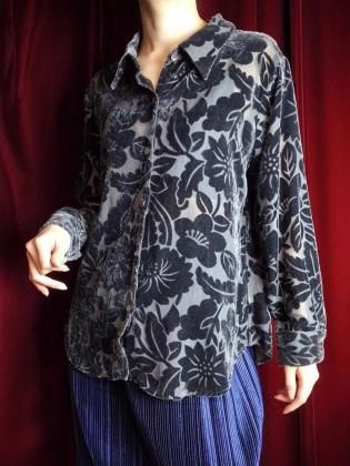  ΡSilver Gray Flower Velvet  Sheer Shirt