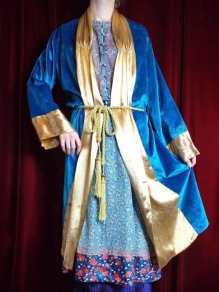  Ρc.1930s Antique Gold  Bright Blue Velvet Gown