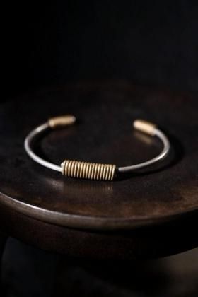  ΡVintage silver  brass bangle