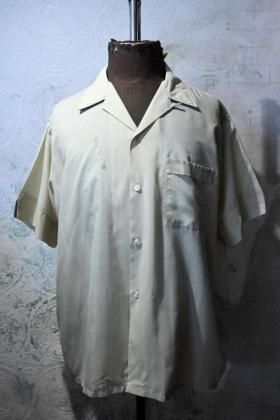  Ρus 1970s open collar s/s shirt