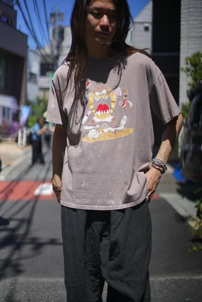 ぷ*ん様 90s ルーニーテューンズ VintageTシャツ 90年代 ルーニーテューンズ トゥイーティー 1997 キャラクター