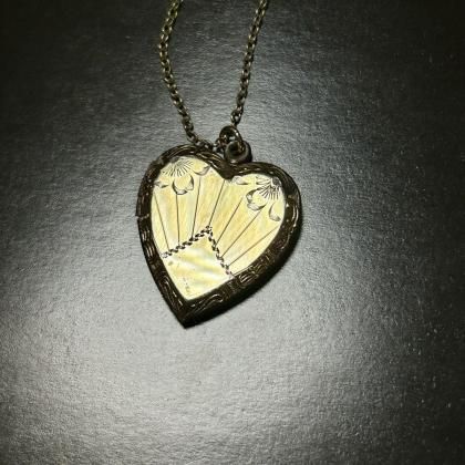  Ρơ ȥϡ å ͥå쥹Late 1930'~Heart Shaped Sunray Motif Top