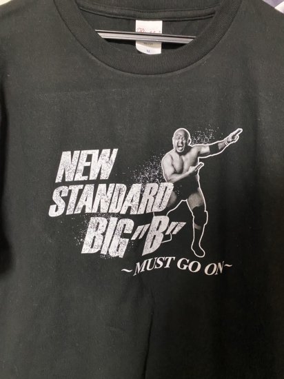 NEW STANDARD BIG”B”〜MUST GO ON〜」Tシャツ(モノクロ) - BJ-SHOP（大