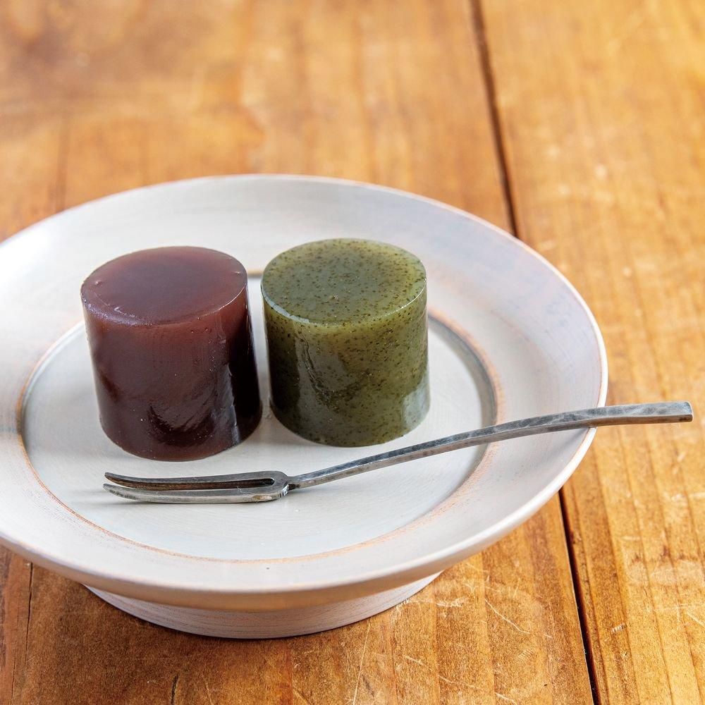 食-1 お茶羊かん・本練羊かん