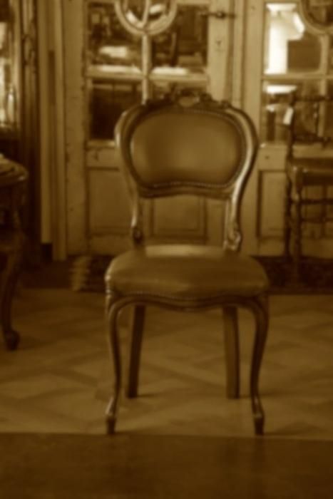 アンティークブラウンレザーチェア