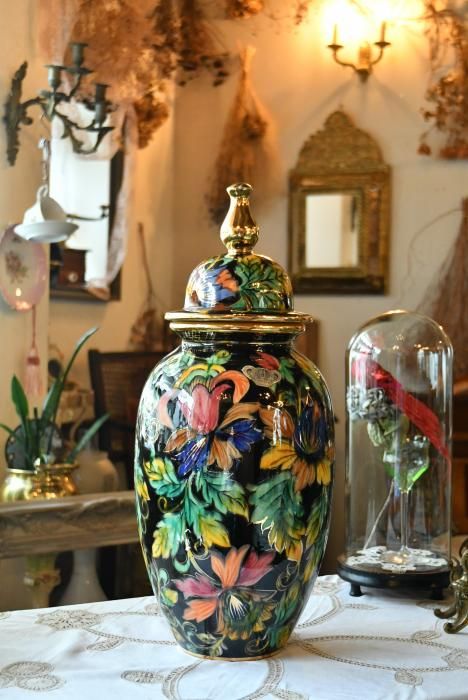 色鮮やかな花と鳥の陶器壺 色鮮やかな花と鳥の陶器壺 楽天市場】丸花瓶 桜花鳥 7
